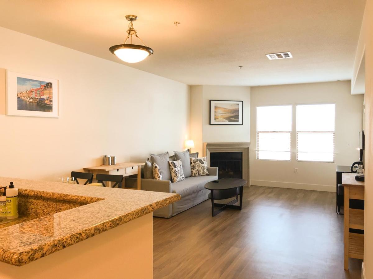 Perfect Near Ucla W Parking Gym Pool Wifi In Westwood B3 Appartement